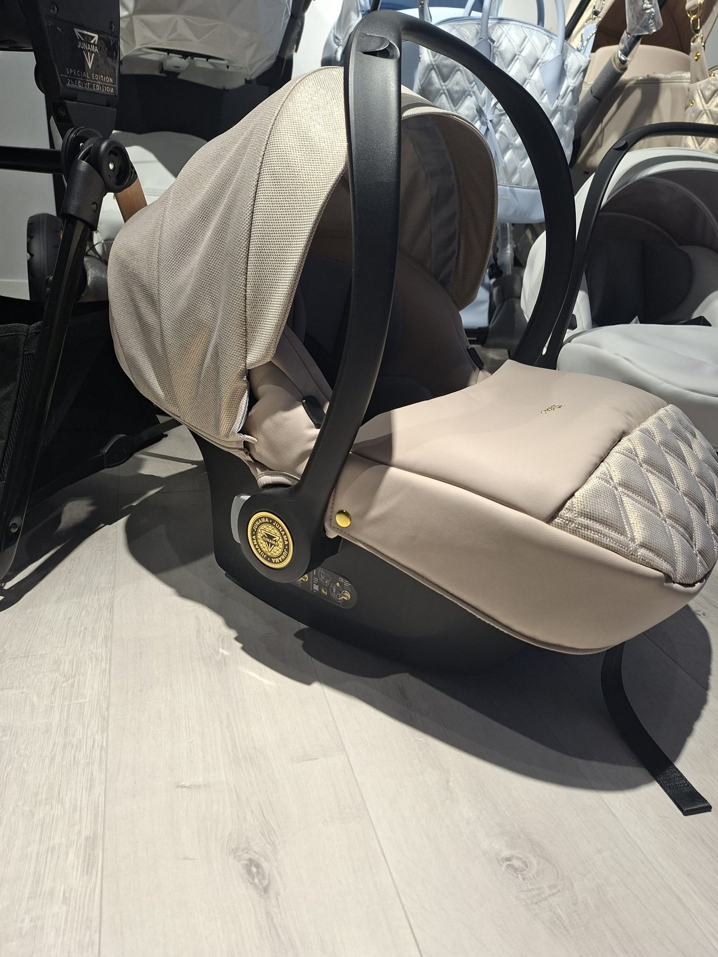 Junama Elegant LAME Car Seat- Beige Color